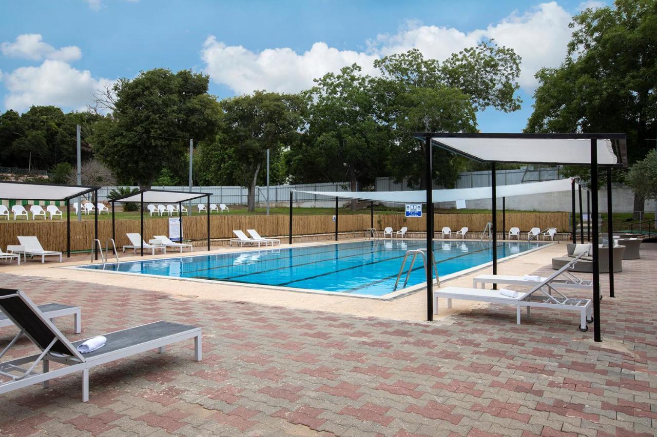 Eden Inn Zikhron Ya‘akov Luaran gambar