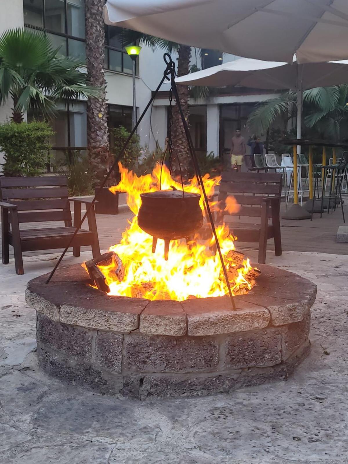 Eden Inn Zikhron Ya‘akov Luaran gambar
